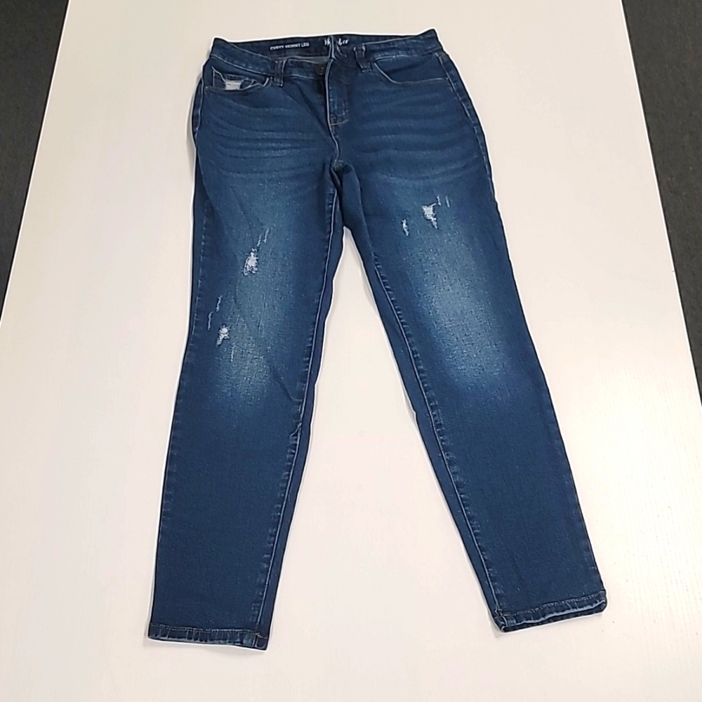 Curvy Skinny Jean